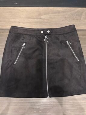 Black Zip-Front Suede Mini Skirt